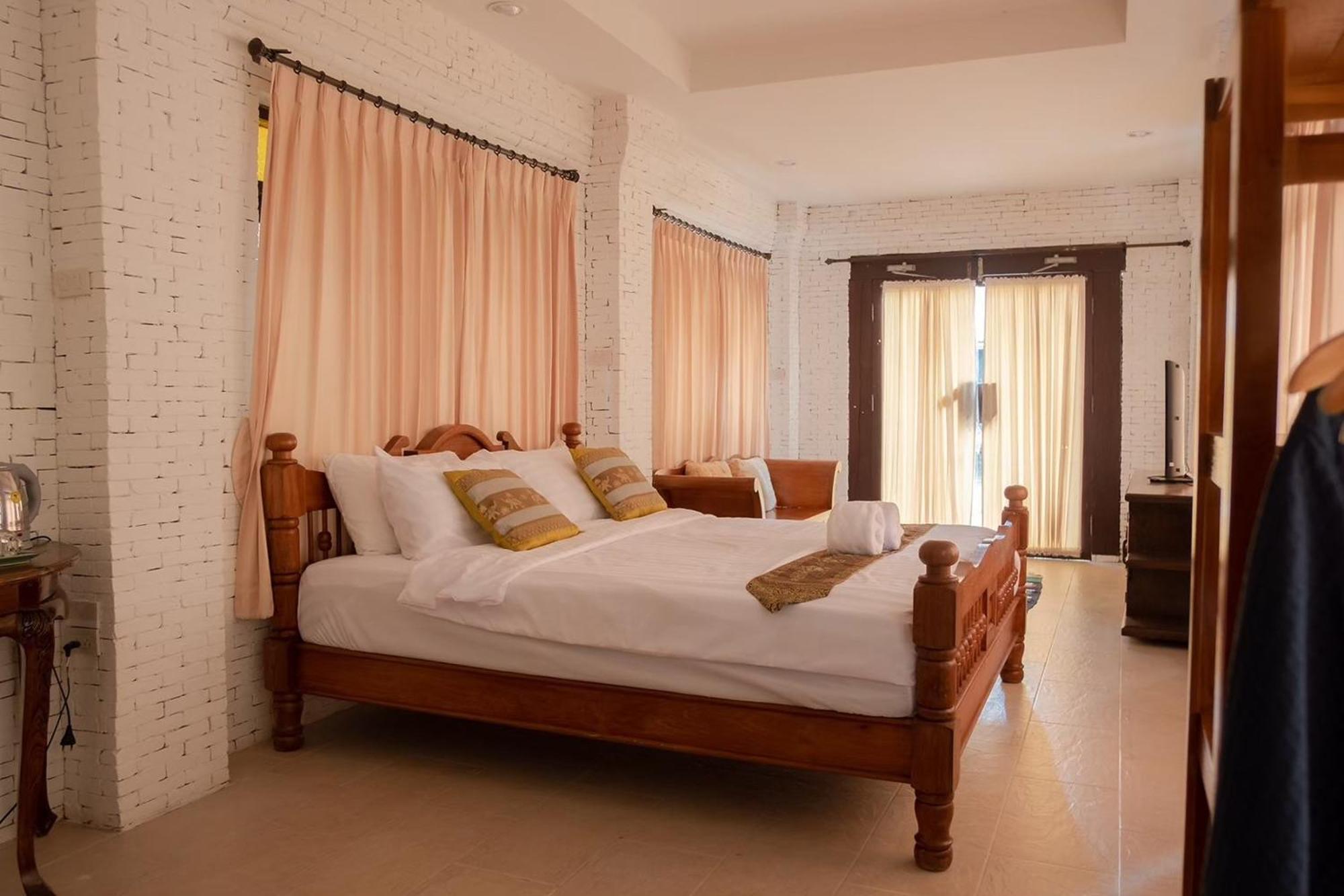 Baan Tawai Lanna Resort Hang Dong Exterior foto